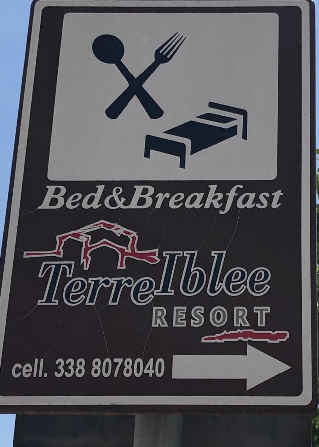 Terre Iblee Resort Chiaramonte Gulfi Exterior foto