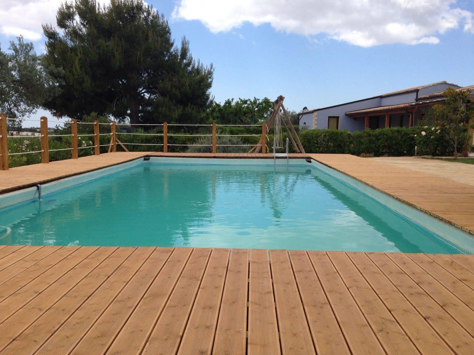 Terre Iblee Resort Chiaramonte Gulfi Exterior foto